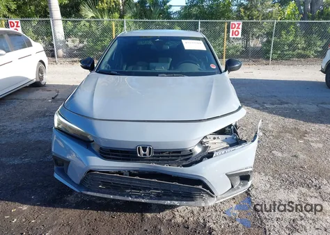 2022 Honda Civic Sport z USA, uszkodzony, nr VIN 2HGFE2F55NH588931